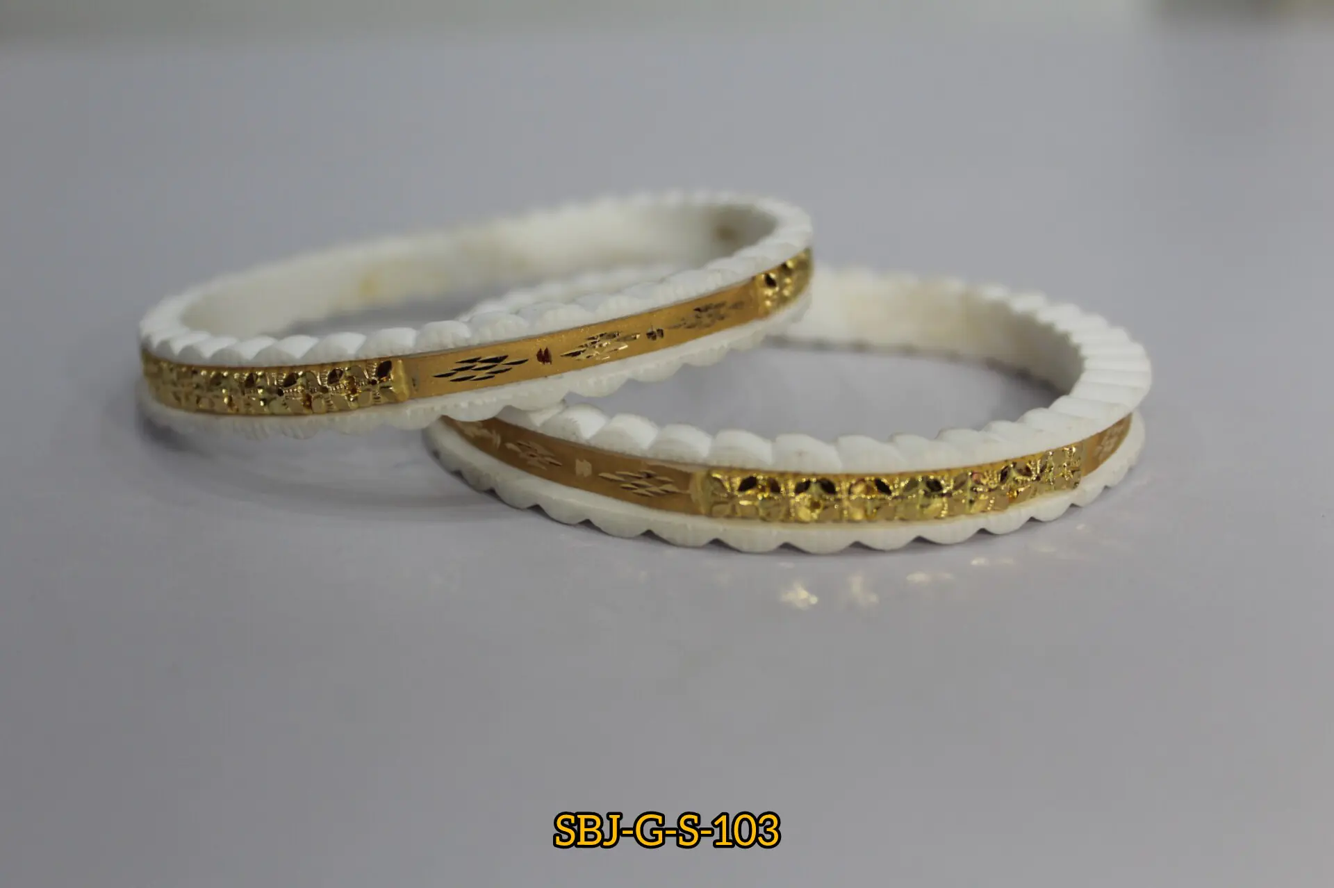 GOLD SAKHA SB JEWELLERS SBJ-G-S-103